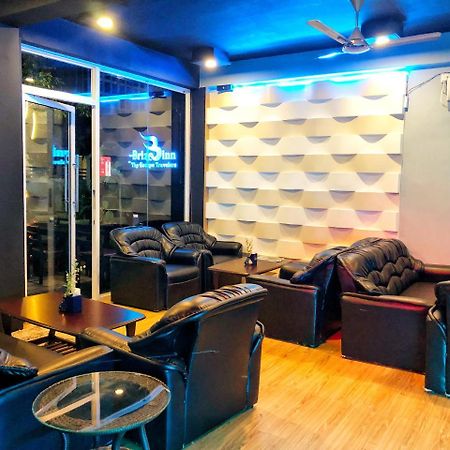 Brize Inn Хулхумале Экстерьер фото