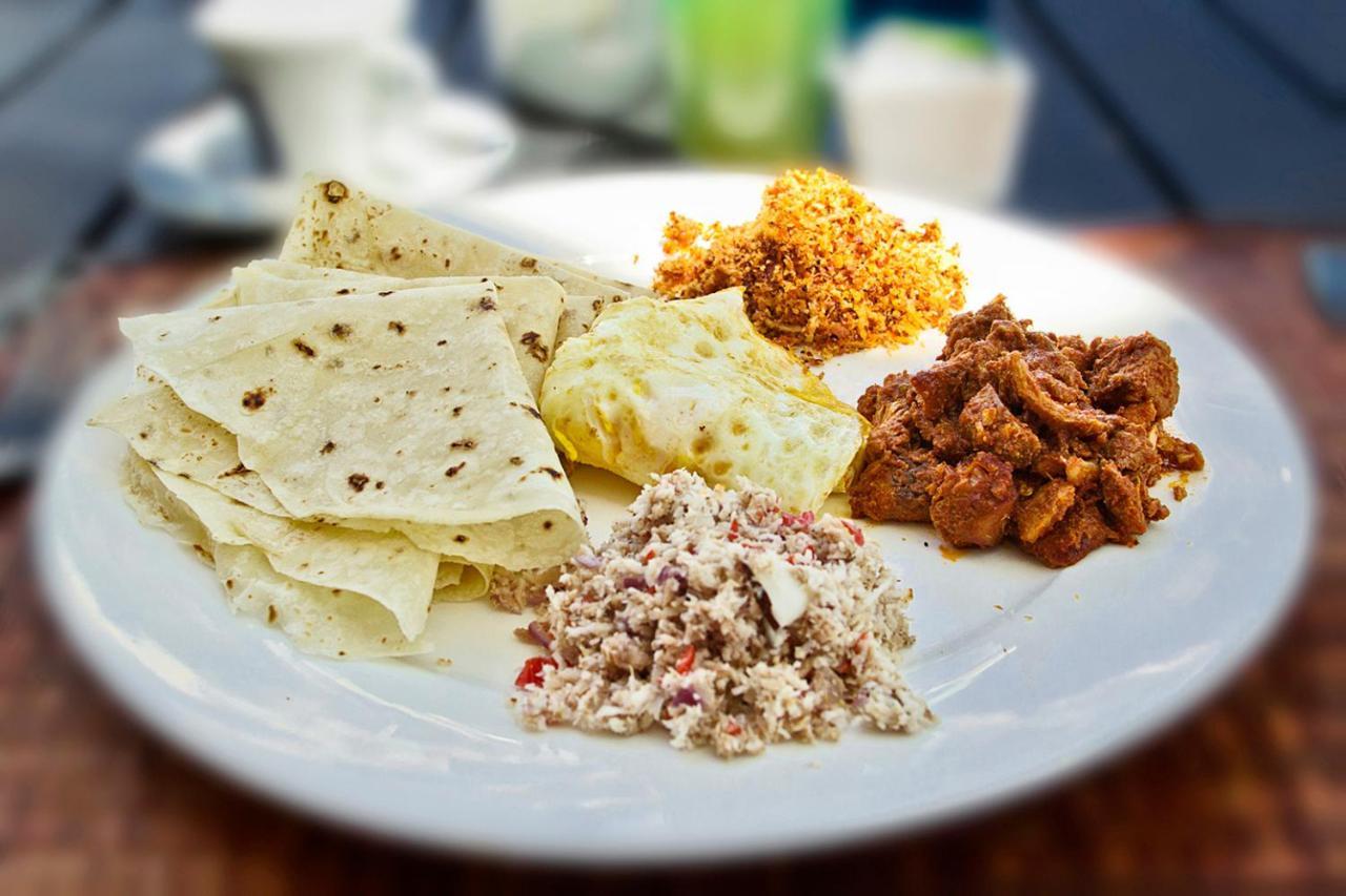 Brize Inn Хулхумале Экстерьер фото