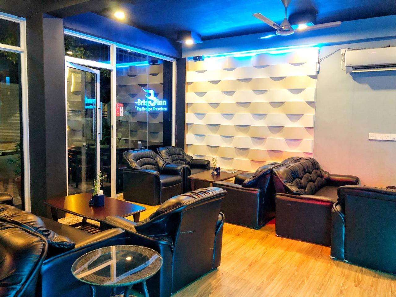 Brize Inn Хулхумале Экстерьер фото